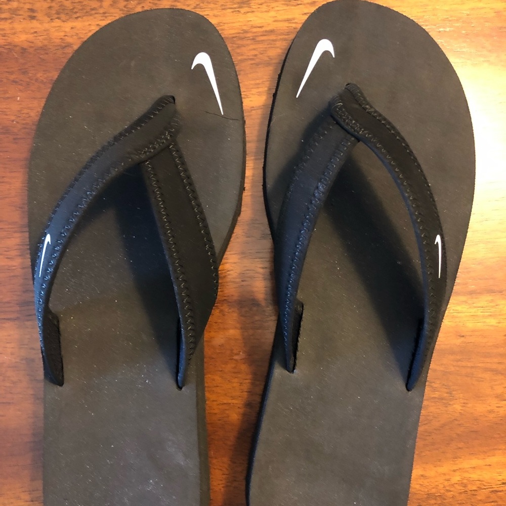 Nike Flip flops